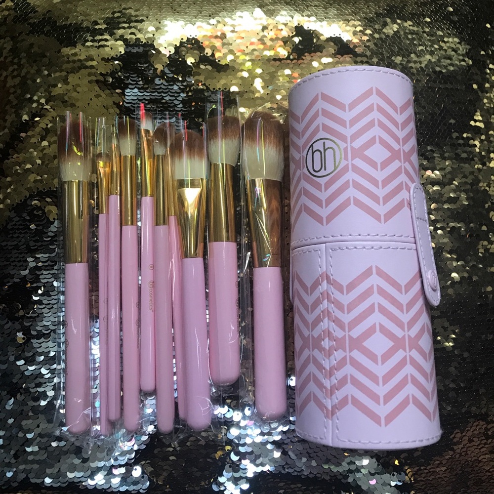 10 piece Makeup brushes